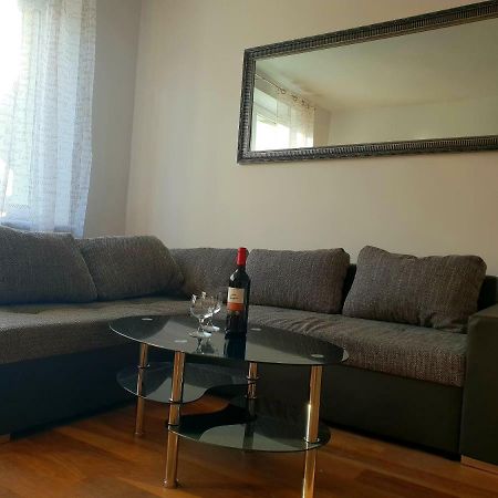 Apartament Altepost Zary  Exterior photo
